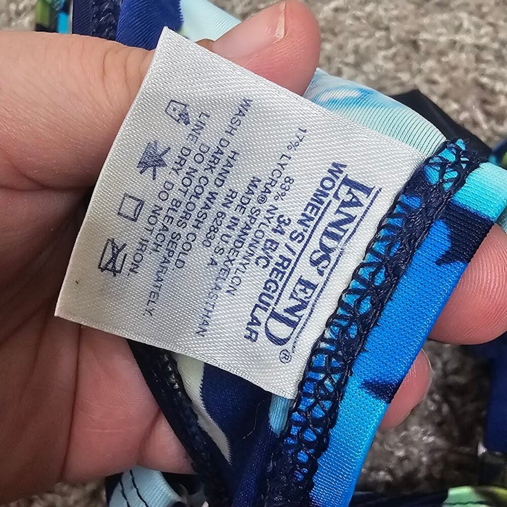 Lands end blue floral tropical print lined not padded underwire bikini top 34B/C - Picture 4 of 4